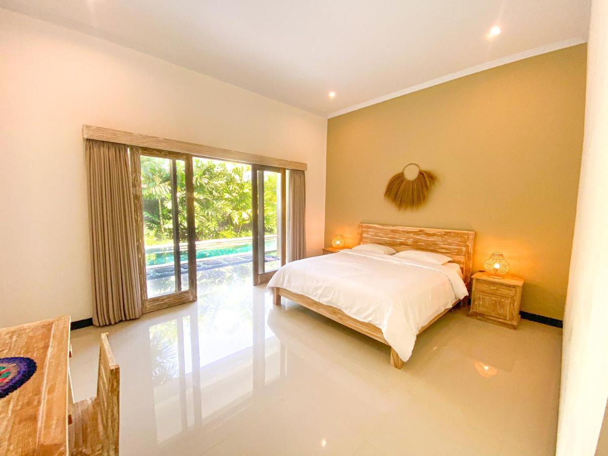 Tropical Luxe Villas Canggu - Finns & Atlas Buitenkant foto