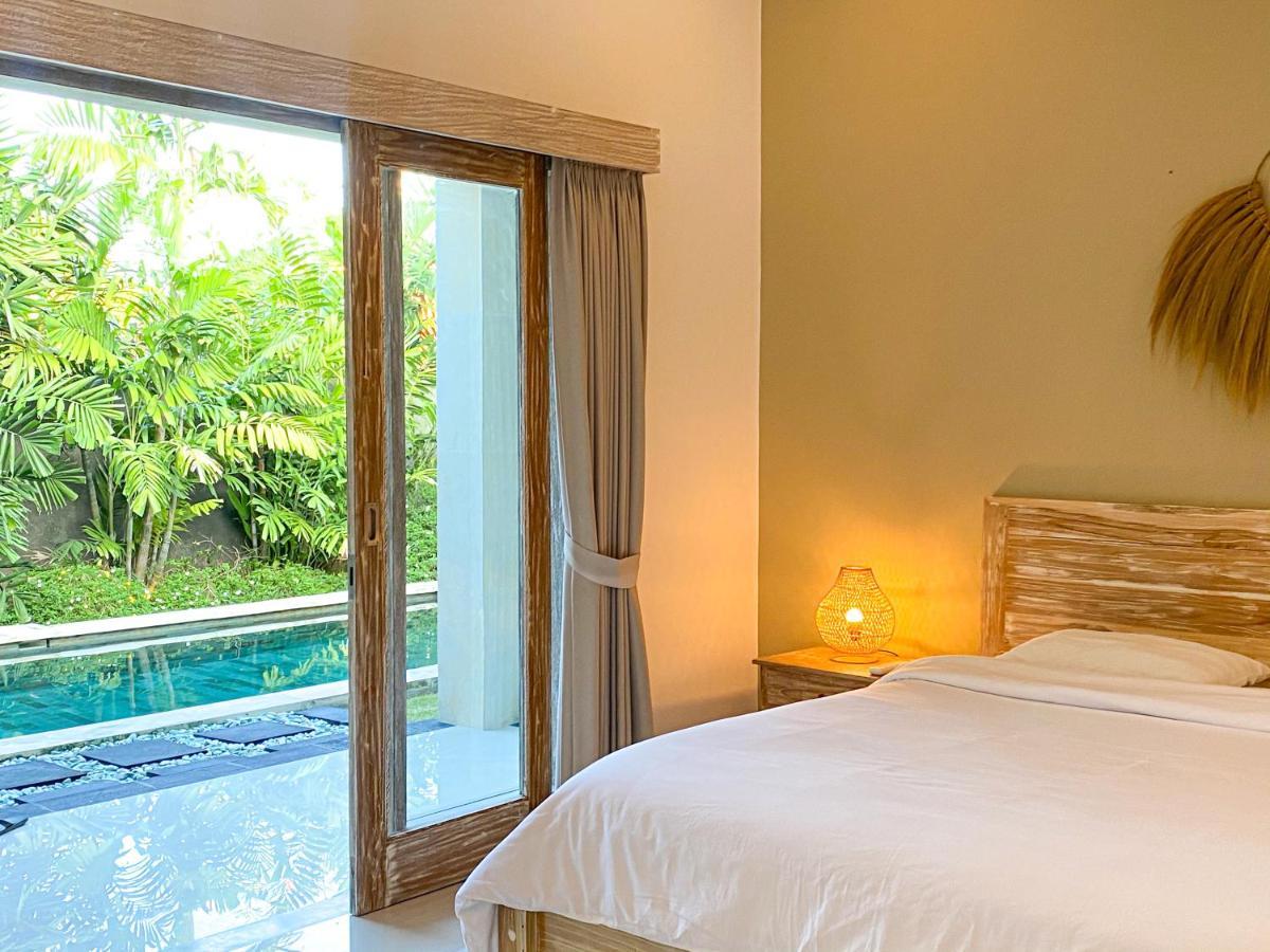 Tropical Luxe Villas Canggu - Finns & Atlas Buitenkant foto