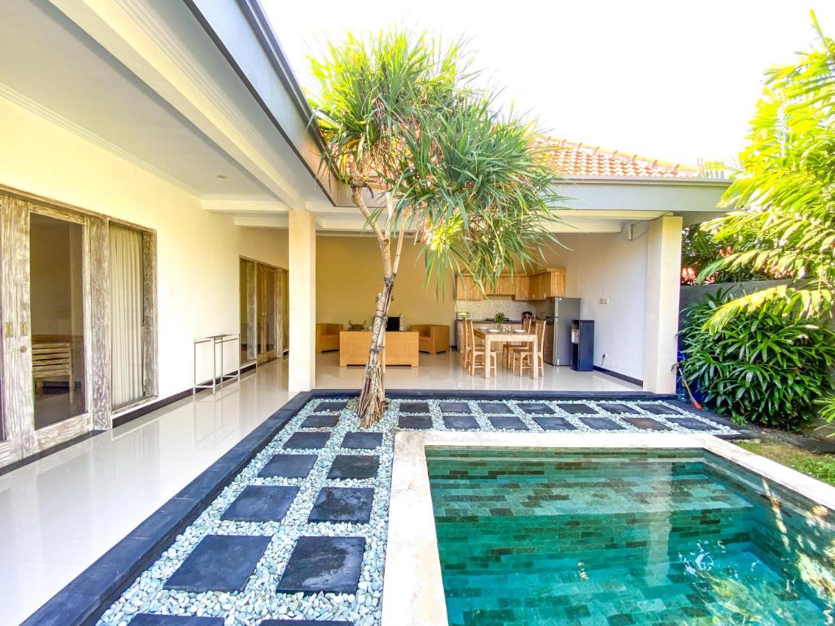Tropical Luxe Villas Canggu - Finns & Atlas Buitenkant foto