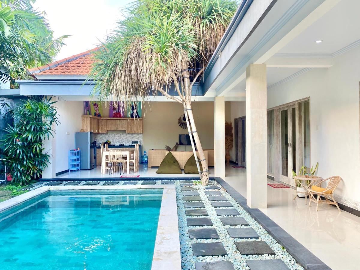 Tropical Luxe Villas Canggu - Finns & Atlas Buitenkant foto