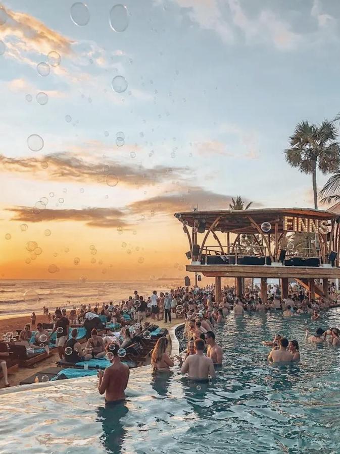 Tropical Luxe Villas Canggu - Finns & Atlas Buitenkant foto