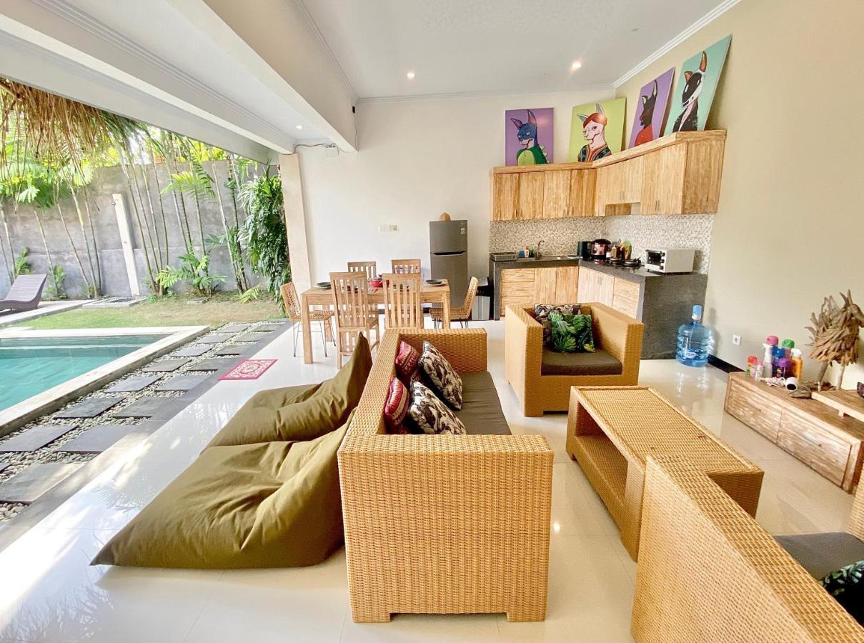 Tropical Luxe Villas Canggu - Finns & Atlas Buitenkant foto